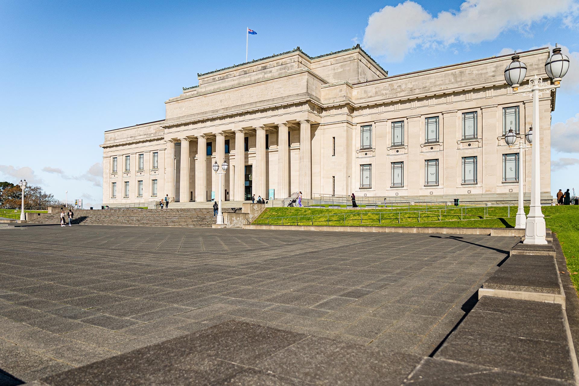 ShortTerm Rentals Auckland Zodiak